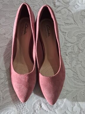 Clarks Pink Suede Pointed-Toe Heels